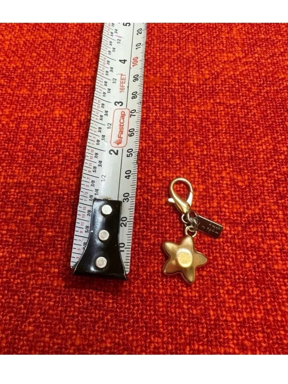 ❤️❤️❤️Coach micro floral charm/silver&gold tone hardware/like new❤️❤️